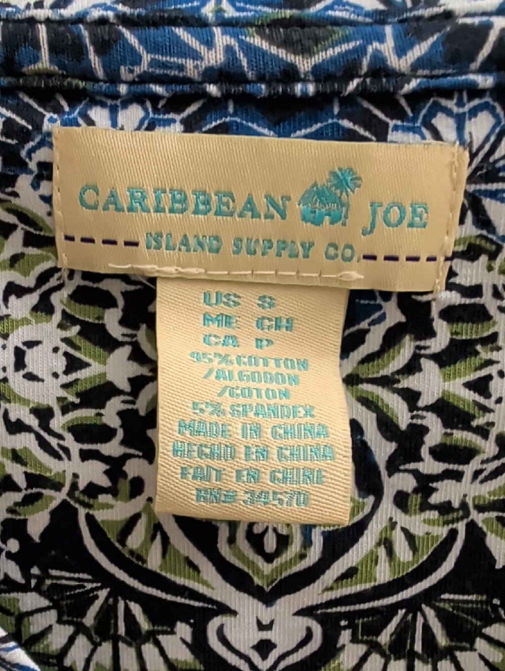 Caribbean Joe Women’s Blue & Green Geometric Print V-Neck Top Size Small NWT - Picture 7 of 8